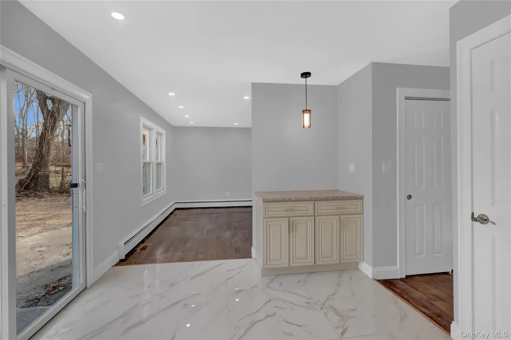 321 Smith Road Shirley NY 11967