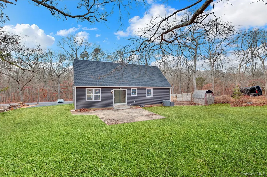 321 Smith Road Shirley NY 11967