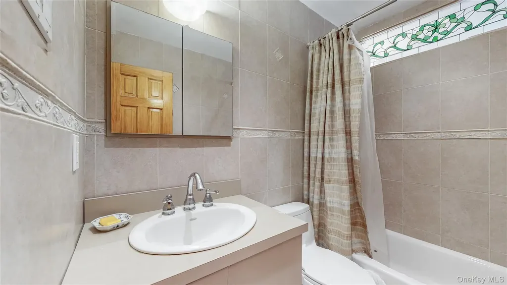 3291 Wolfson Drive Baldwin NY 11510