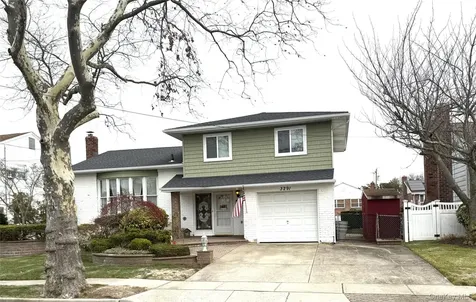 3291 Wolfson Drive Baldwin NY 11510