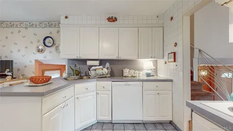 3291 Wolfson Drive Baldwin NY 11510