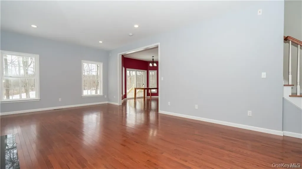 5 Harrier Ridge Drive Wallkill NY 12589