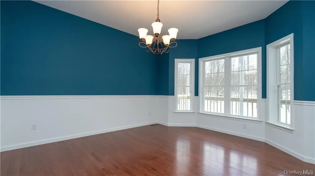 5 Harrier Ridge Drive Wallkill NY 12589