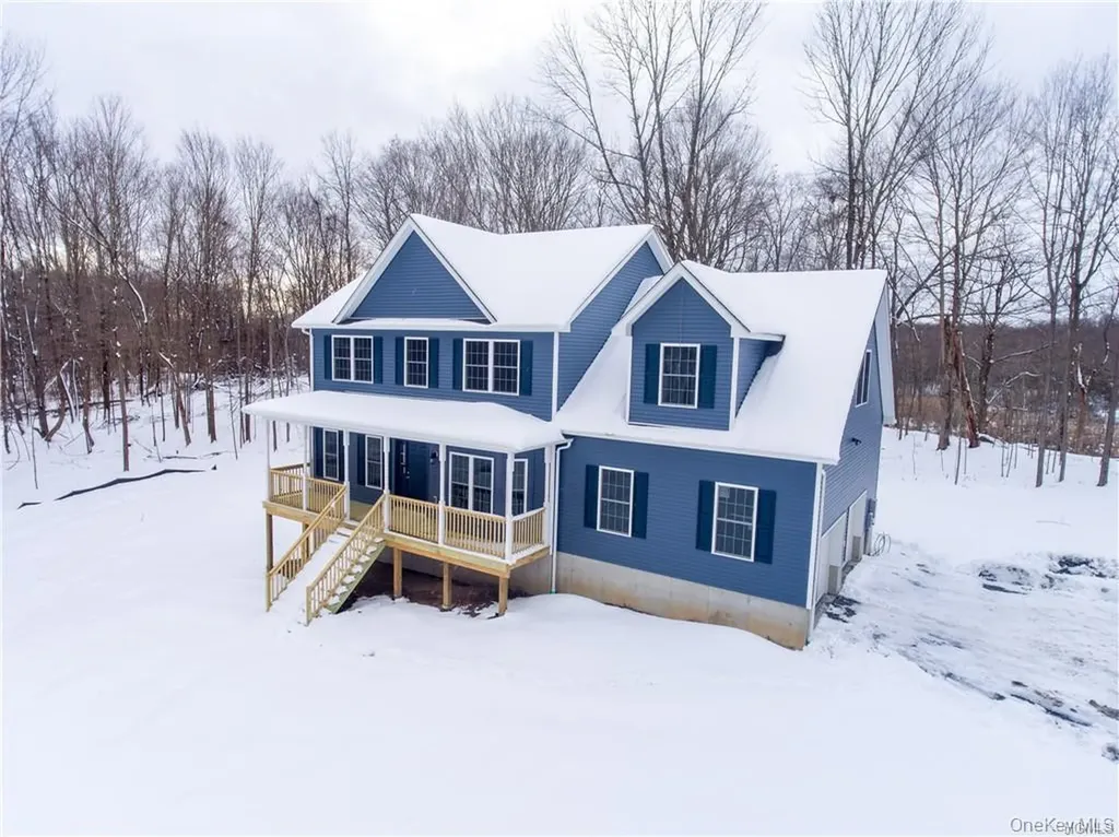 5 Harrier Ridge Drive Wallkill NY 12589