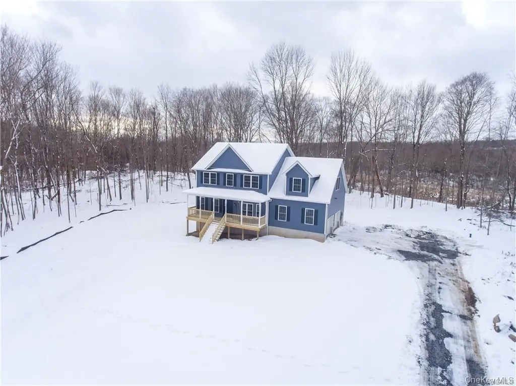 5 Harrier Ridge Drive Wallkill NY 12589