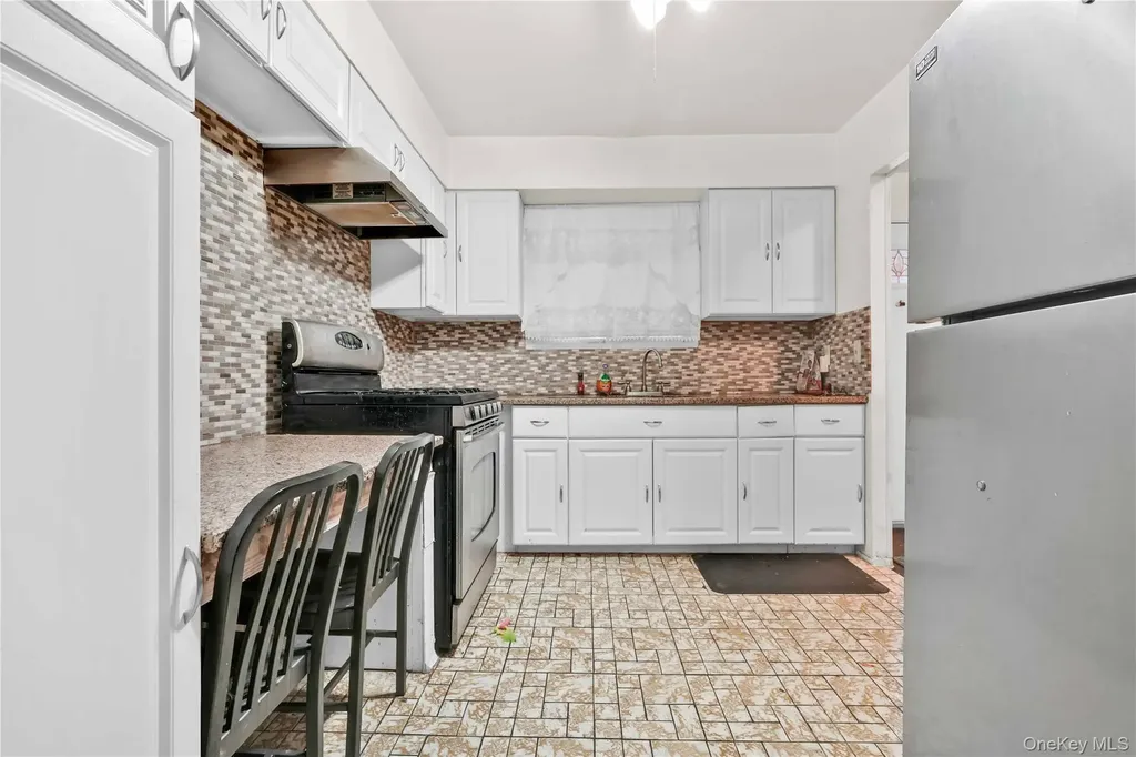 989 Schenck Avenue Brooklyn NY 11207