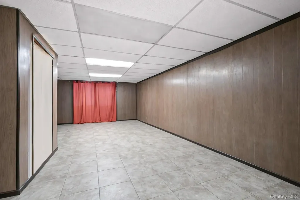 989 Schenck Avenue Brooklyn NY 11207