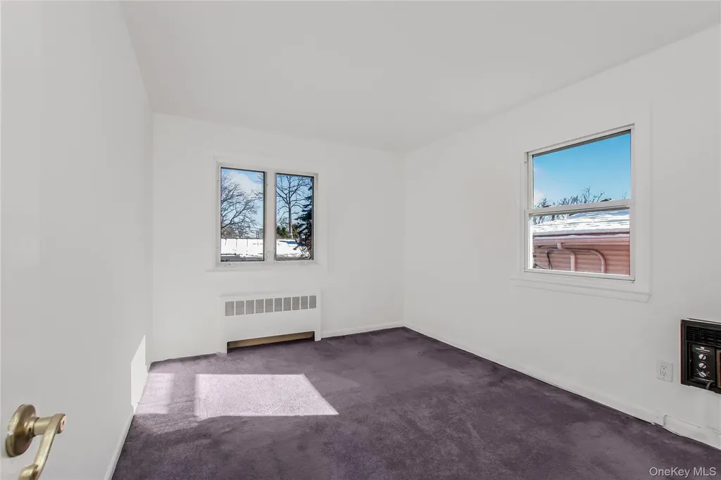 305 Glenbrook Avenue Yonkers NY 10705