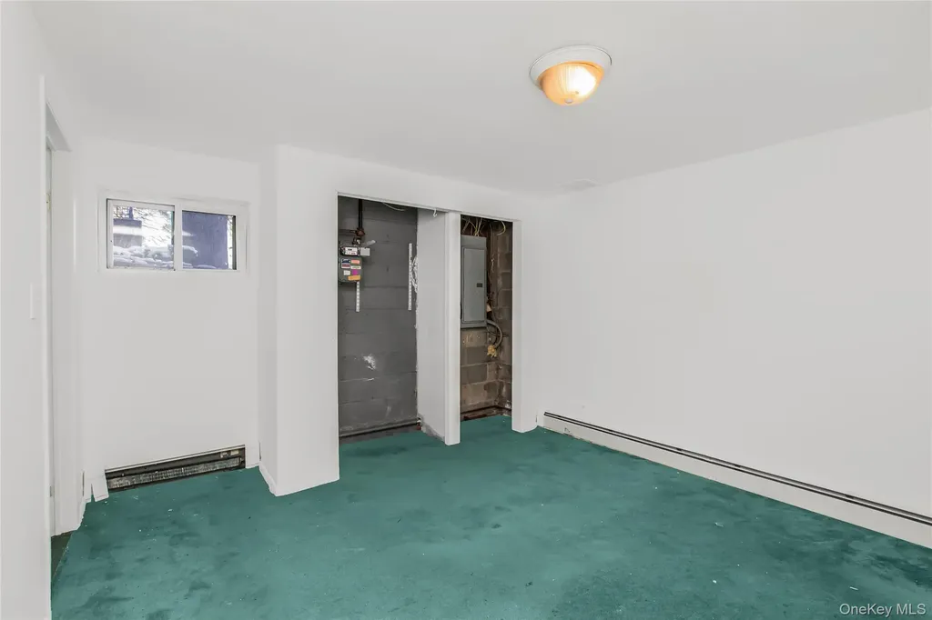 305 Glenbrook Avenue Yonkers NY 10705