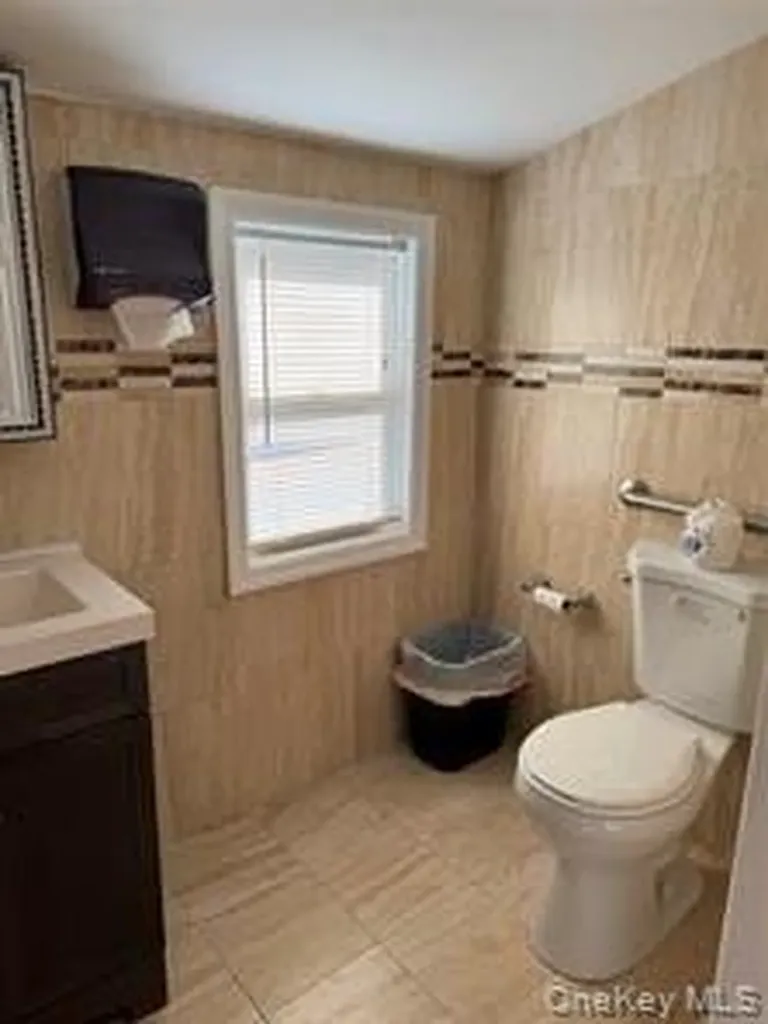 90 Medford Avenue Patchogue NY 11772