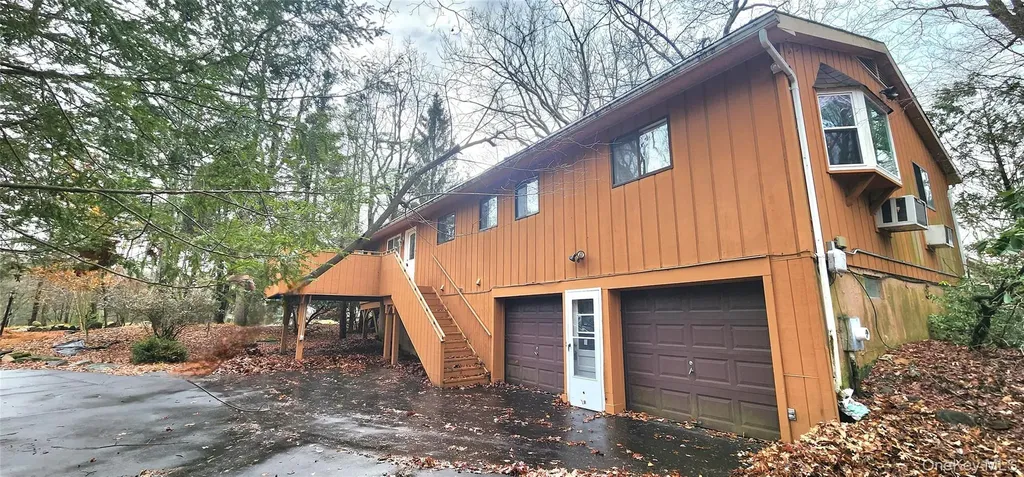 63 Pebble Path Rock Hill NY 12775