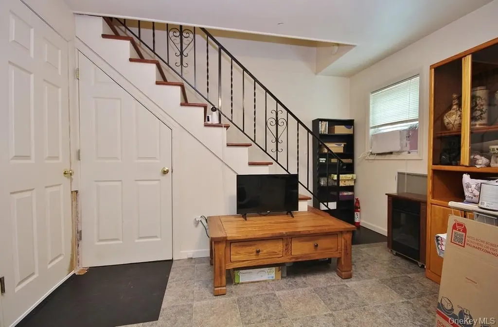 194 1st Street Buchanan NY 10511