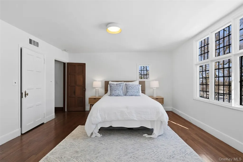 2 Springdale Road Larchmont NY 10538