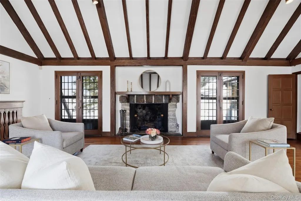 2 Springdale Road Larchmont NY 10538