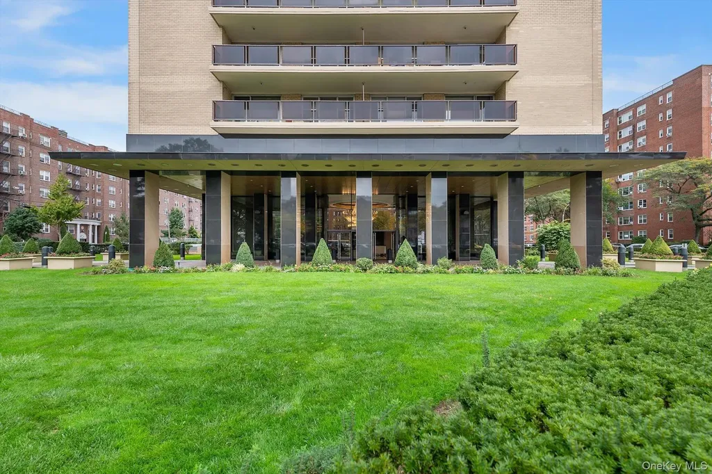 110-11 Queens Boulevard Forest Hills NY 11375