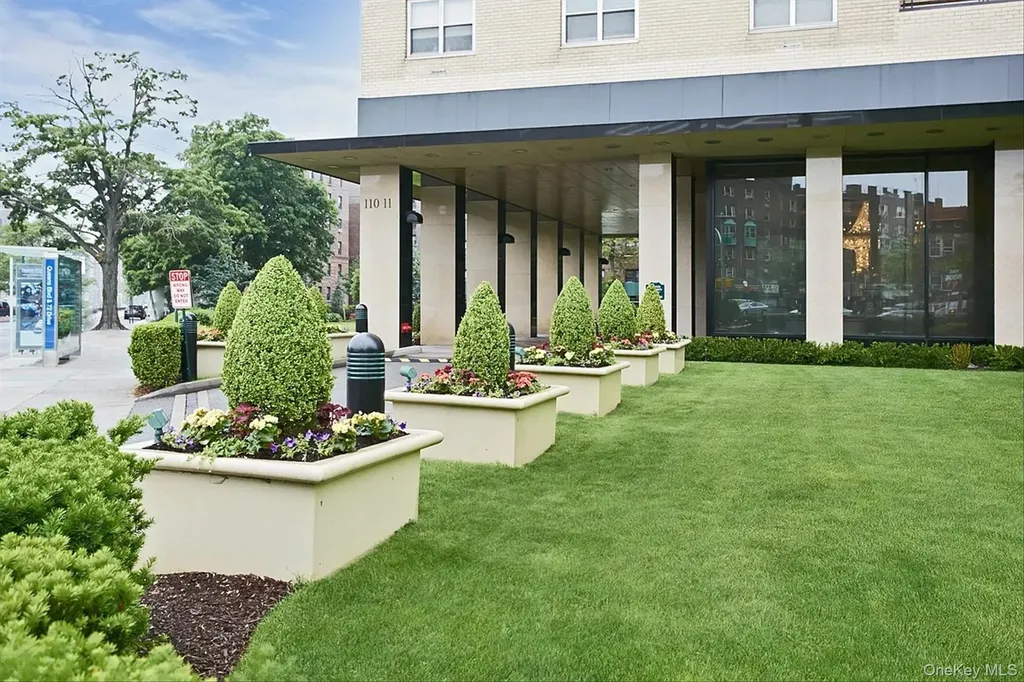 110-11 Queens Boulevard Forest Hills NY 11375