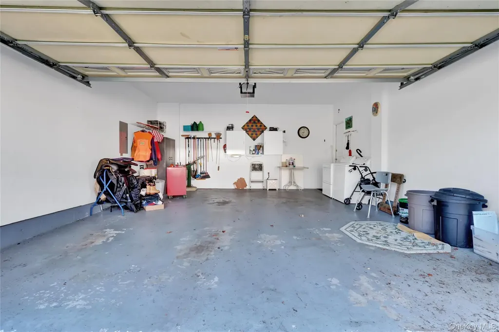 3 Louden Loop Mount Sinai NY 11766