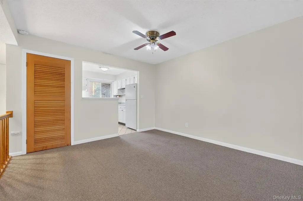 26 Cooper Road Poughkeepsie NY 12603