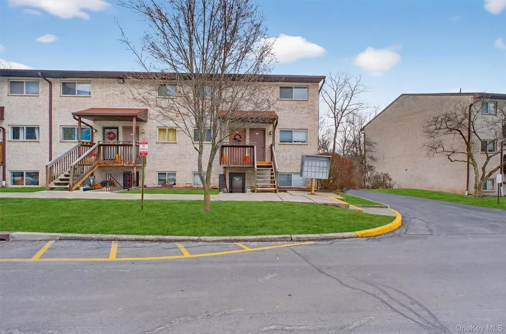 26 Cooper Road Poughkeepsie NY 12603