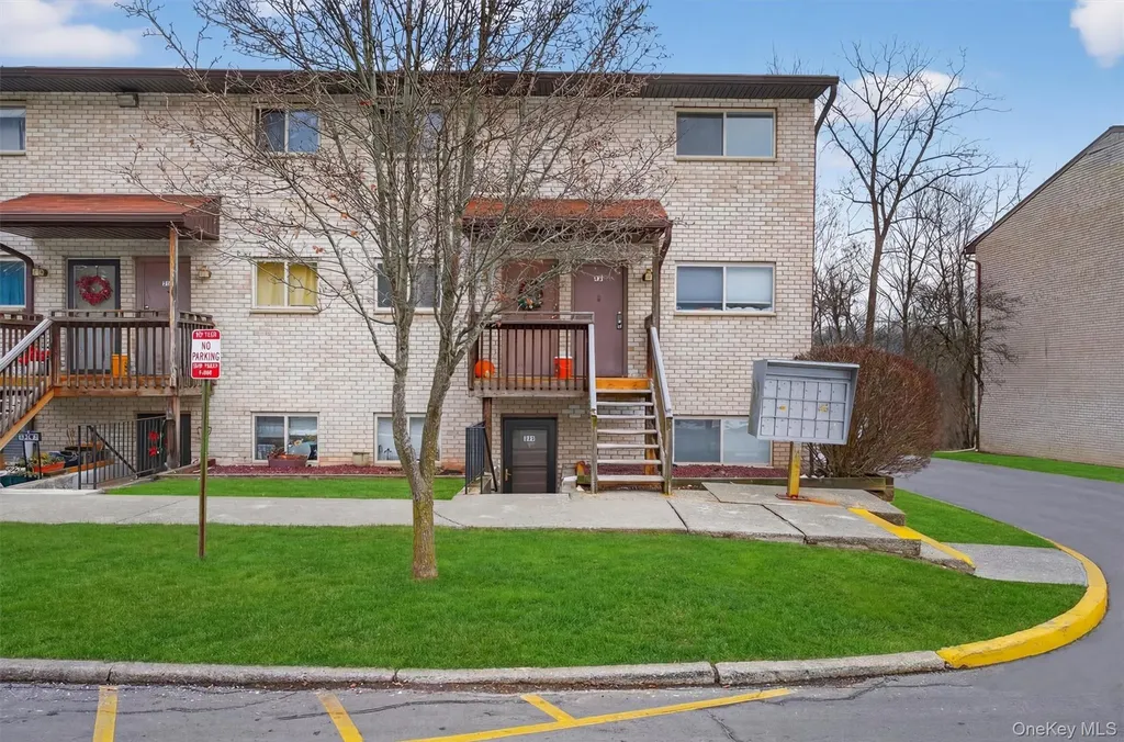 26 Cooper Road Poughkeepsie NY 12603