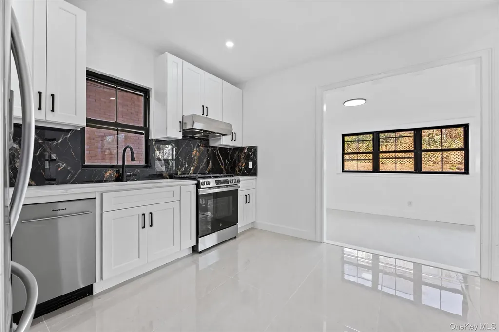 3307 153rd Street Flushing NY 11354