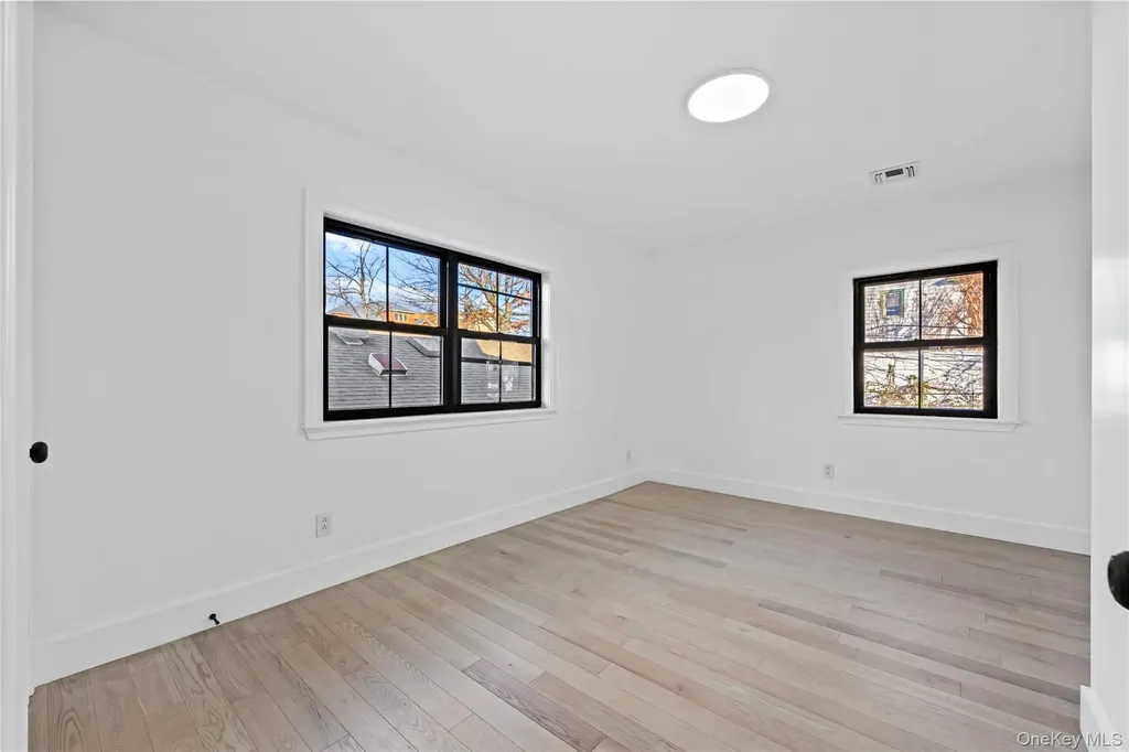 3307 153rd Street Flushing NY 11354