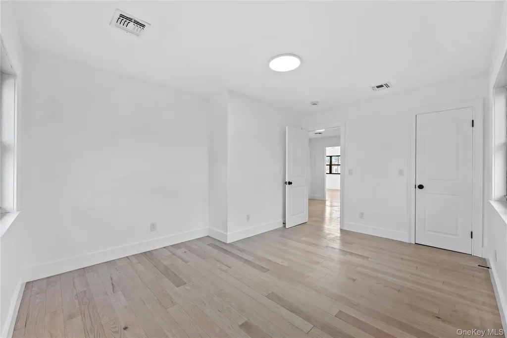 3307 153rd Street Flushing NY 11354