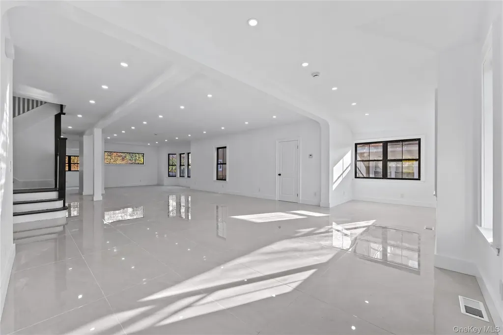 3307 153rd Street Flushing NY 11354