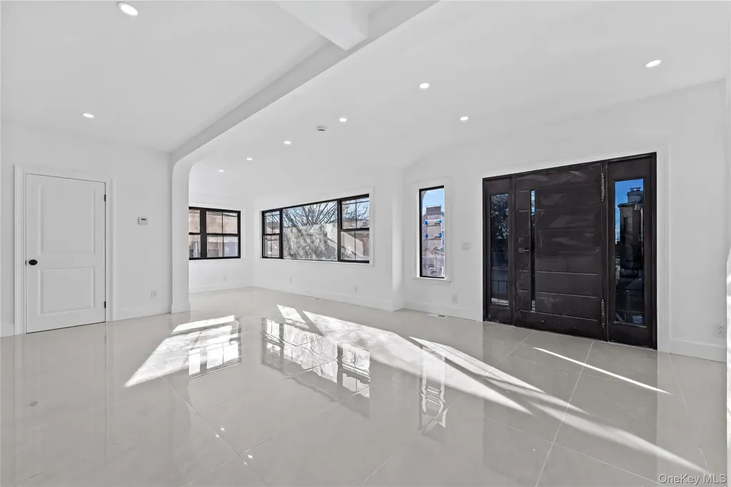 3307 153rd Street Flushing NY 11354