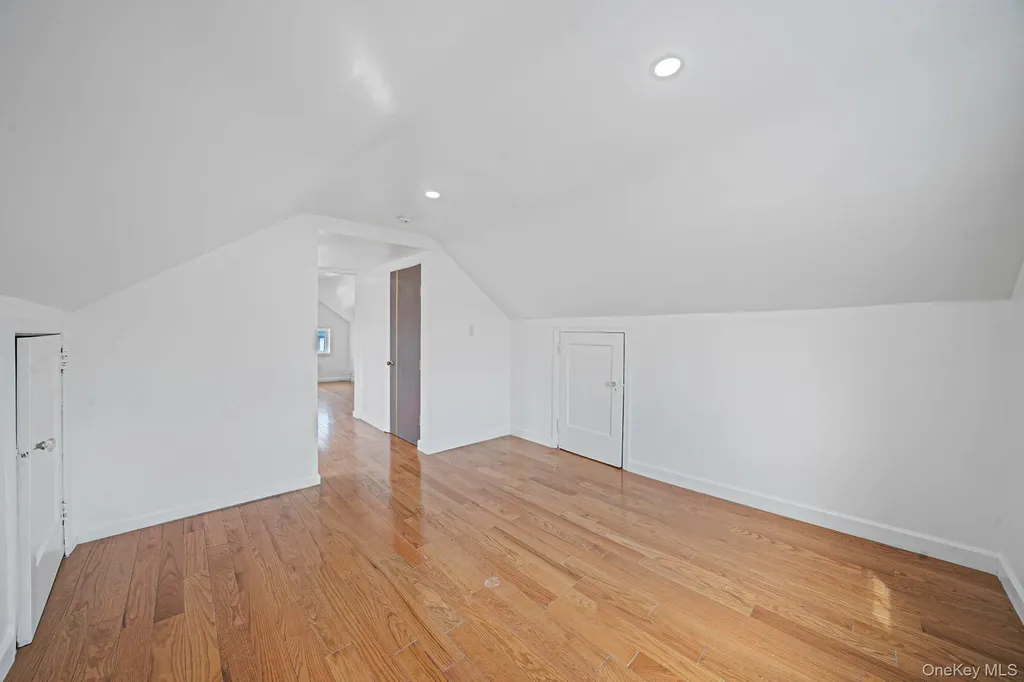 8703 168th Place Jamaica NY 11432