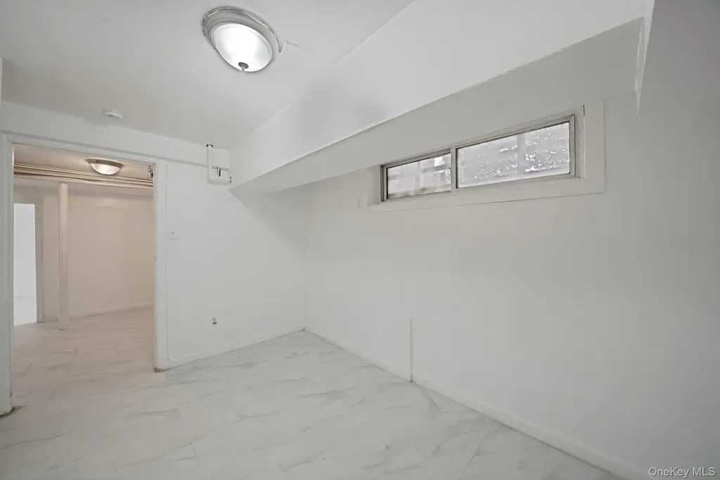 8703 168th Place Jamaica NY 11432