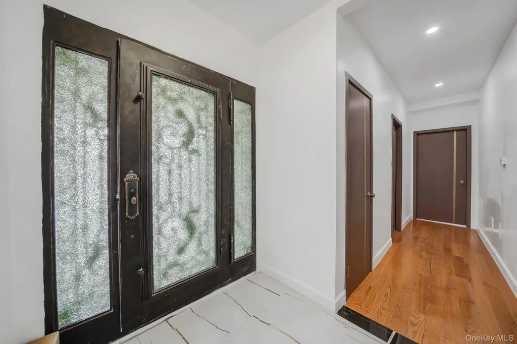 8703 168th Place Jamaica NY 11432
