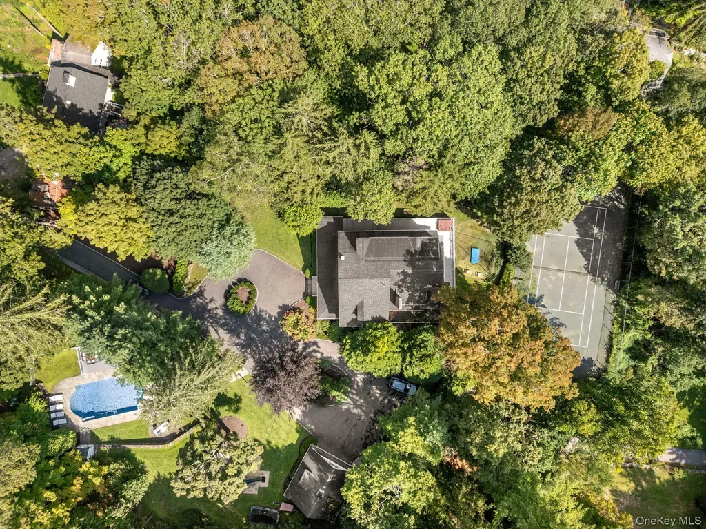 276 Quaker Road Chappaqua NY 10514