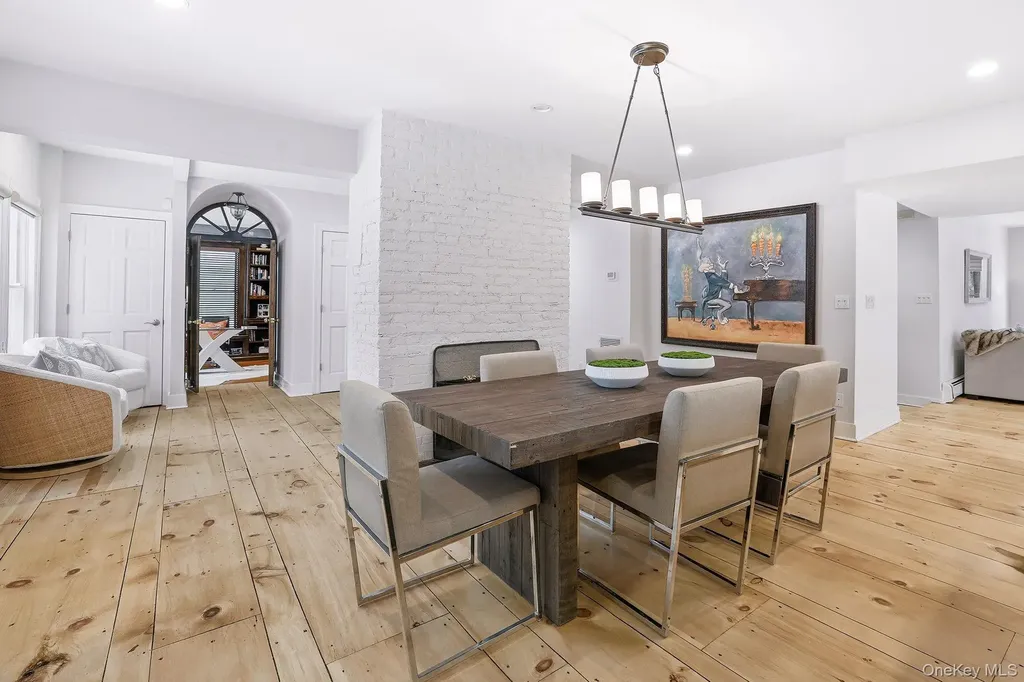 276 Quaker Road Chappaqua NY 10514