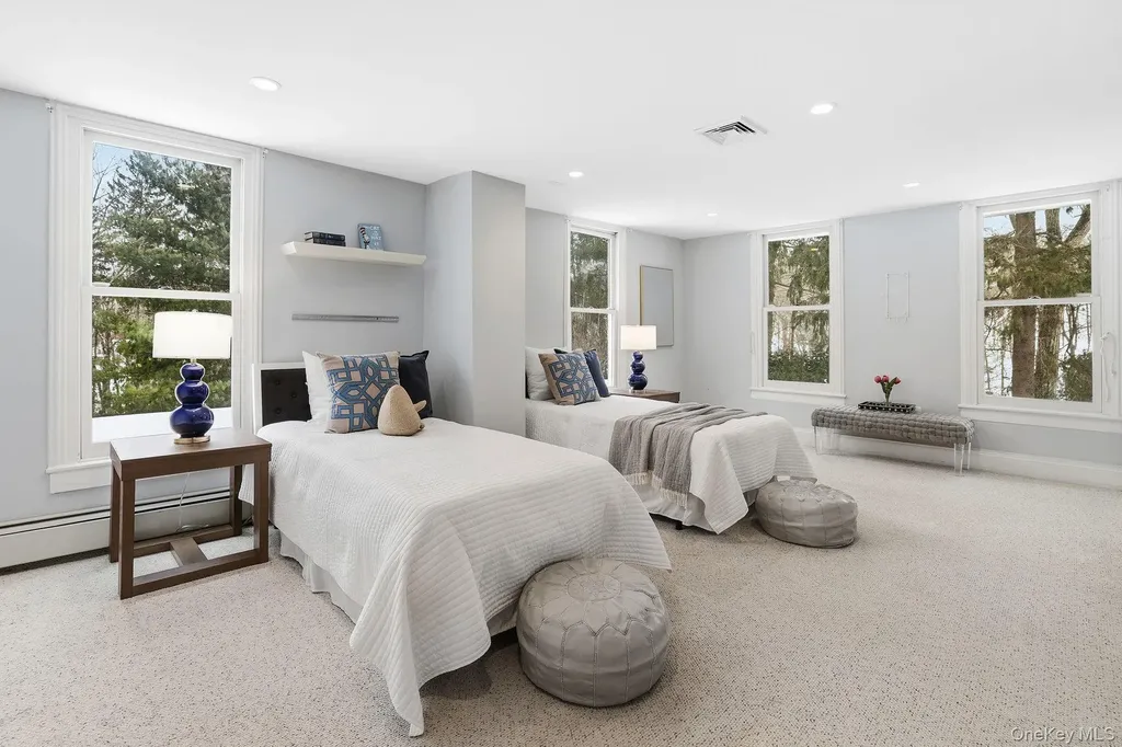 276 Quaker Road Chappaqua NY 10514