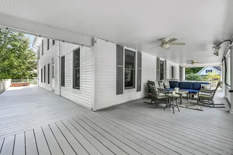 276 Quaker Road Chappaqua NY 10514