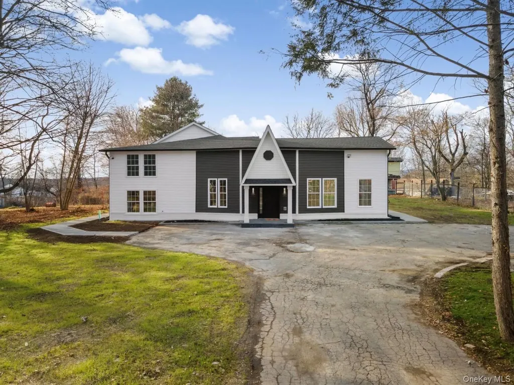39 Overland Drive Wallkill NY 12589
