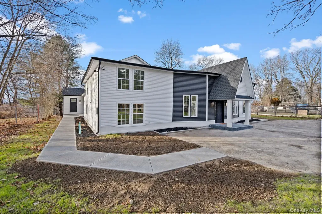 39 Overland Drive Wallkill NY 12589