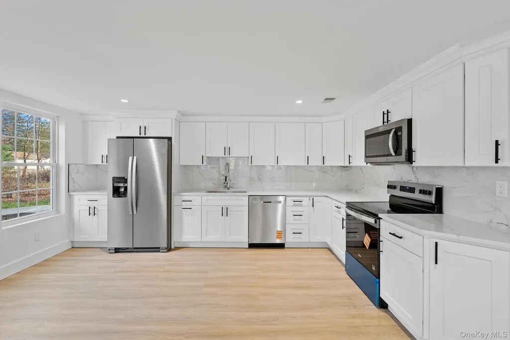 39 Overland Drive Wallkill NY 12589