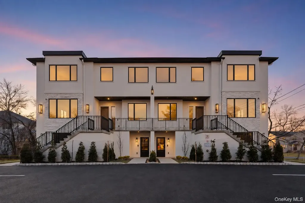 1 Dykstras Way W Monsey NY 10952