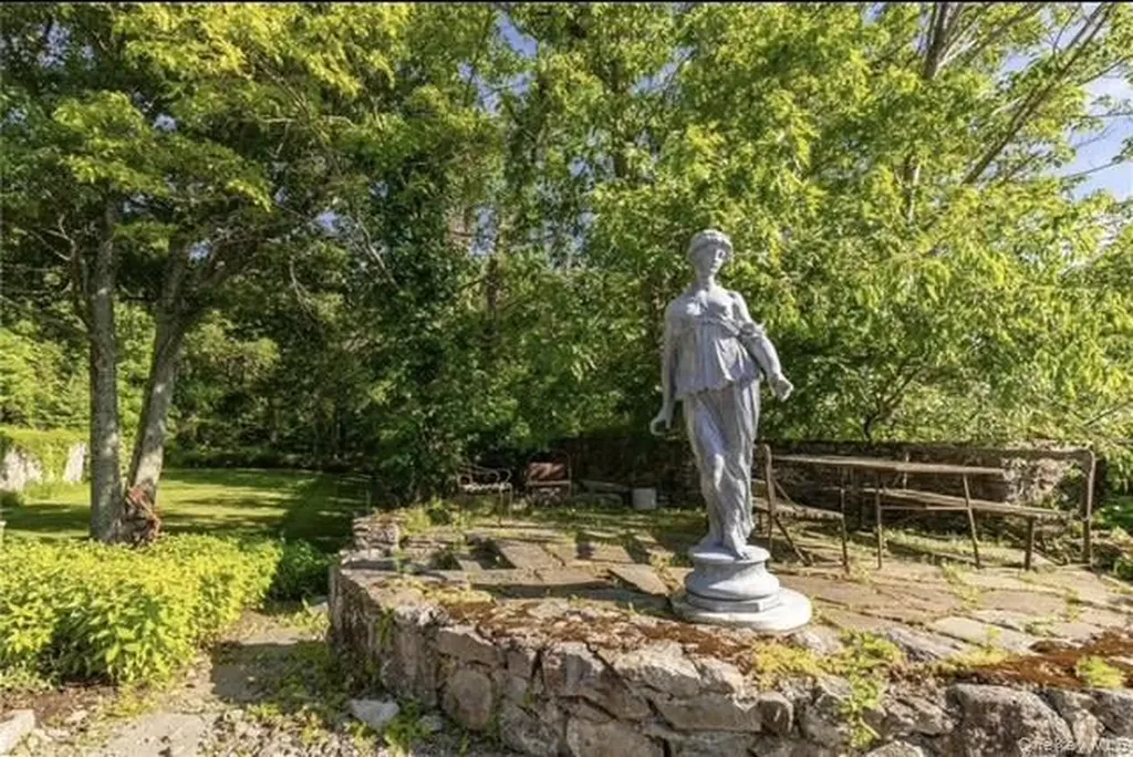 42 Dicks Castle Road Garrison NY 10524