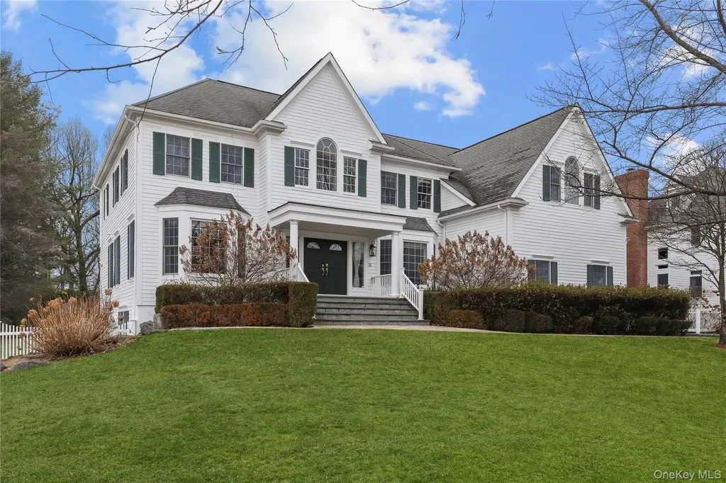 18 Shelley Lane West Harrison NY 10604