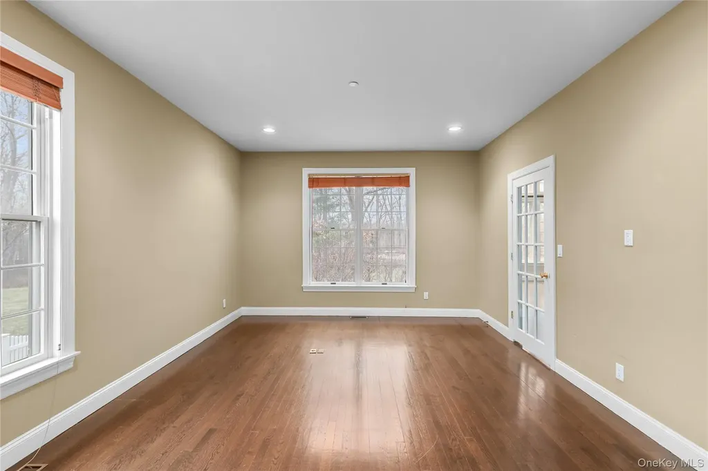 18 Shelley Lane West Harrison NY 10604