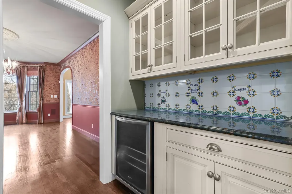 18 Shelley Lane West Harrison NY 10604