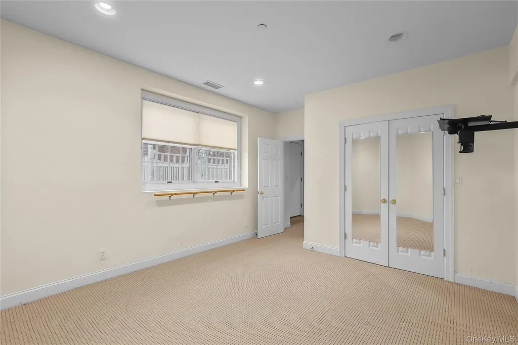 18 Shelley Lane West Harrison NY 10604