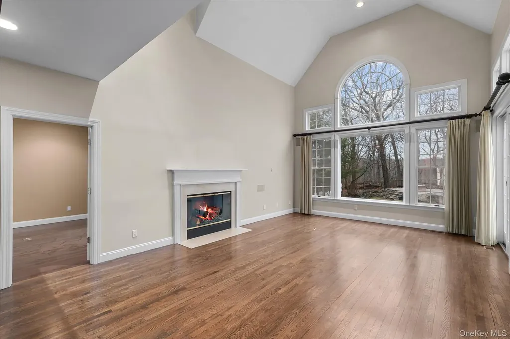 18 Shelley Lane West Harrison NY 10604