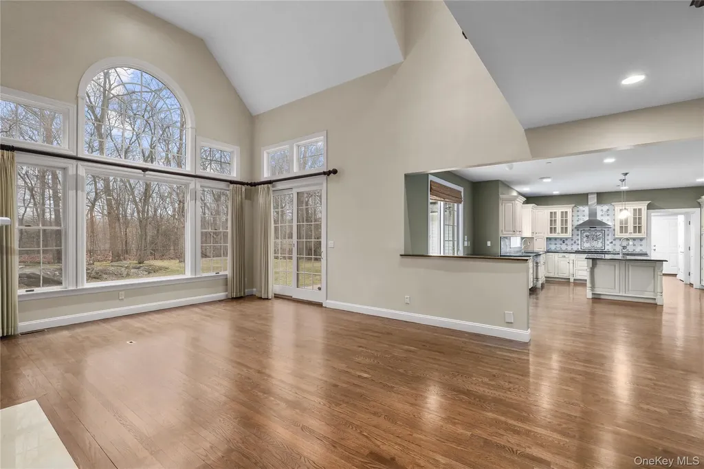 18 Shelley Lane West Harrison NY 10604