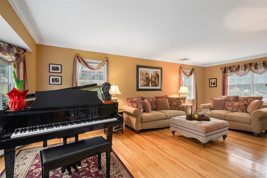 3 Annarock Drive Somers NY 10589