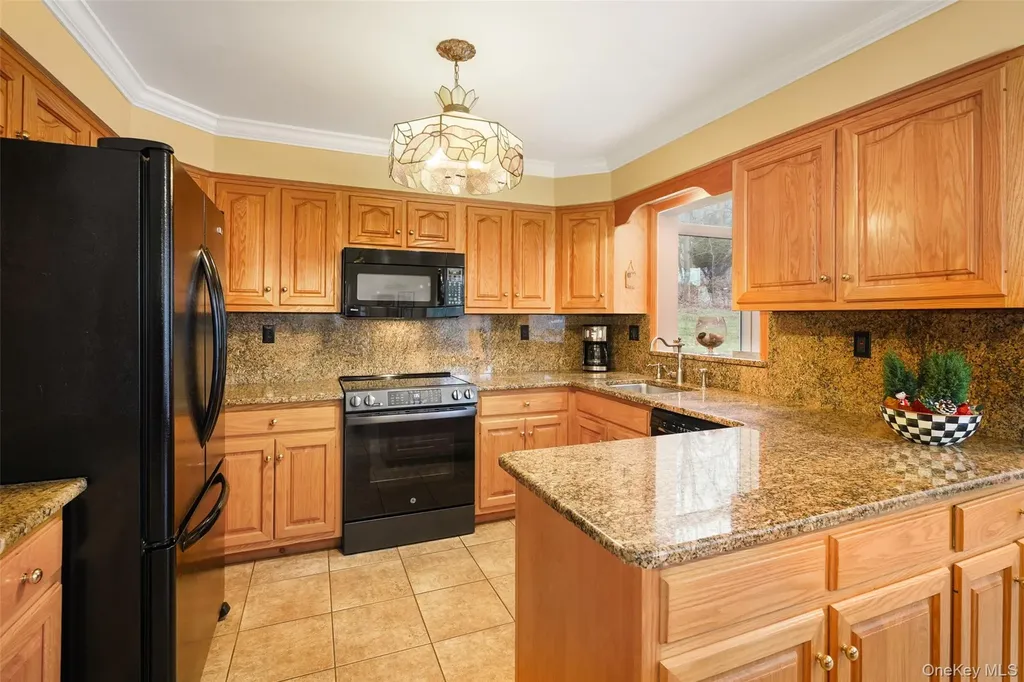3 Annarock Drive Somers NY 10589