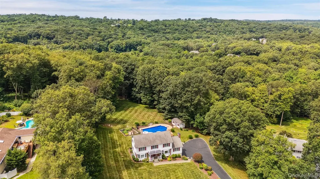 3 Annarock Drive Somers NY 10589